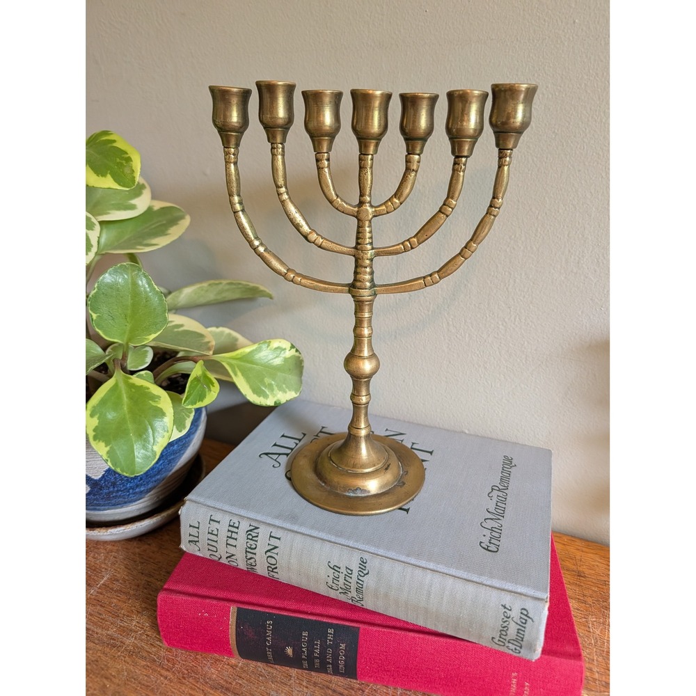 Vintage Brass 7 Branch Menorah Candelabra Hanukkah Candle Holder Gold Tone 8.5in